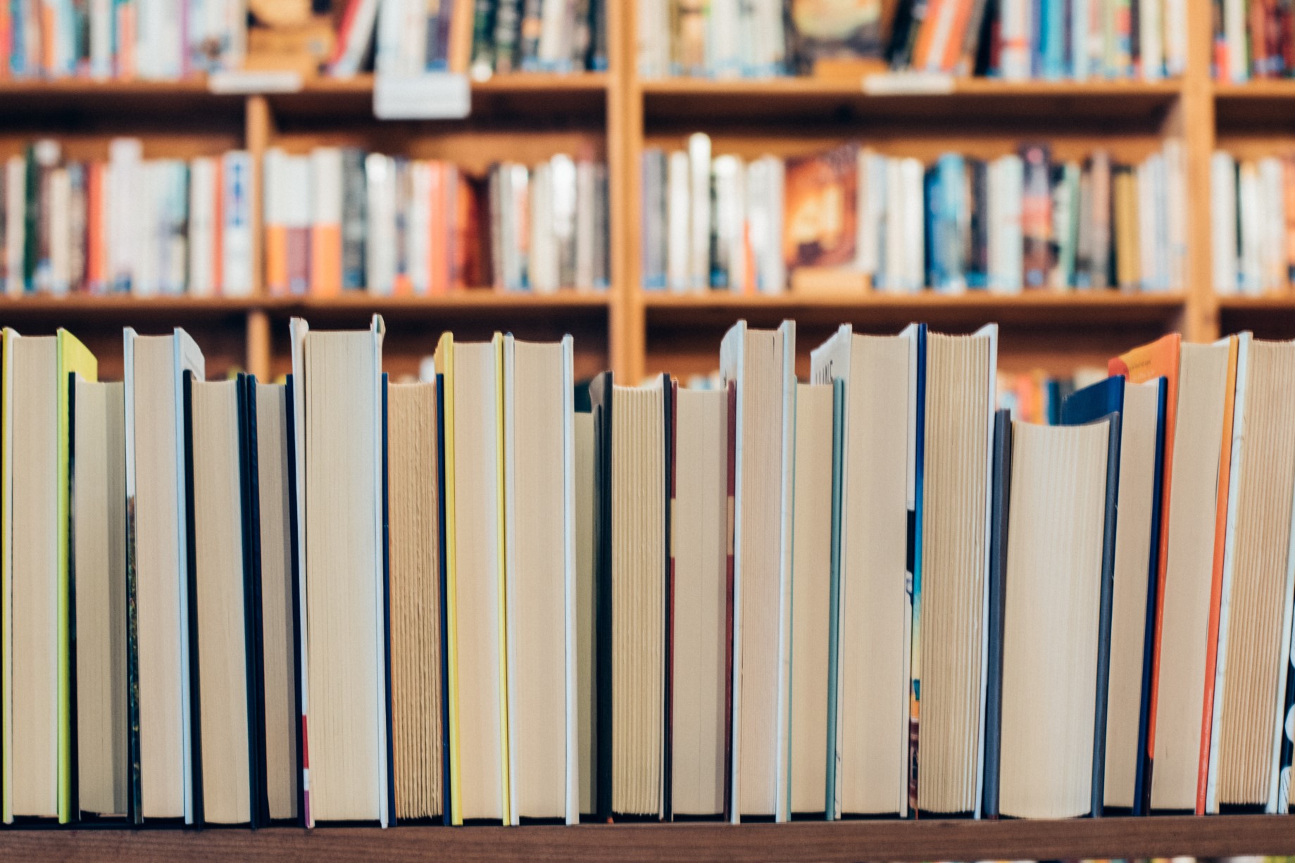 7 Best Books for Recent College Graduates in 2018