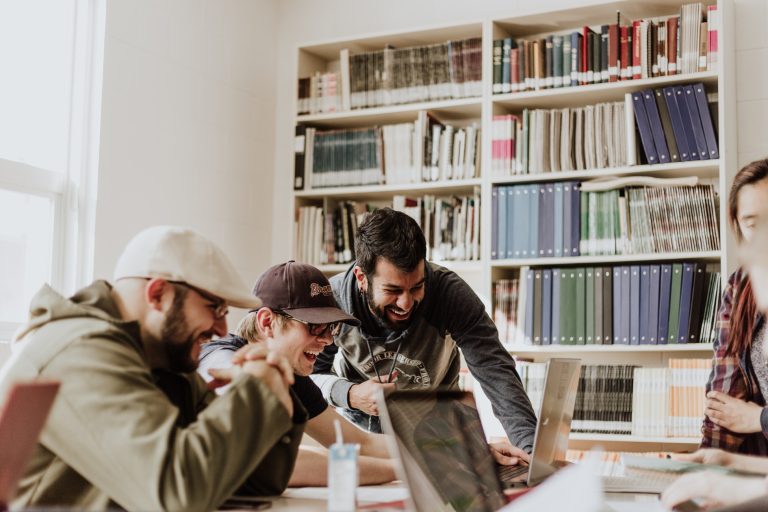 4 Reasons to Do an Internship