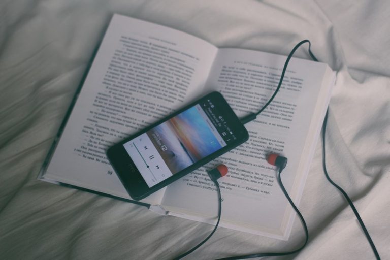 6 New Hobbies for College Students to Take Up This Semester