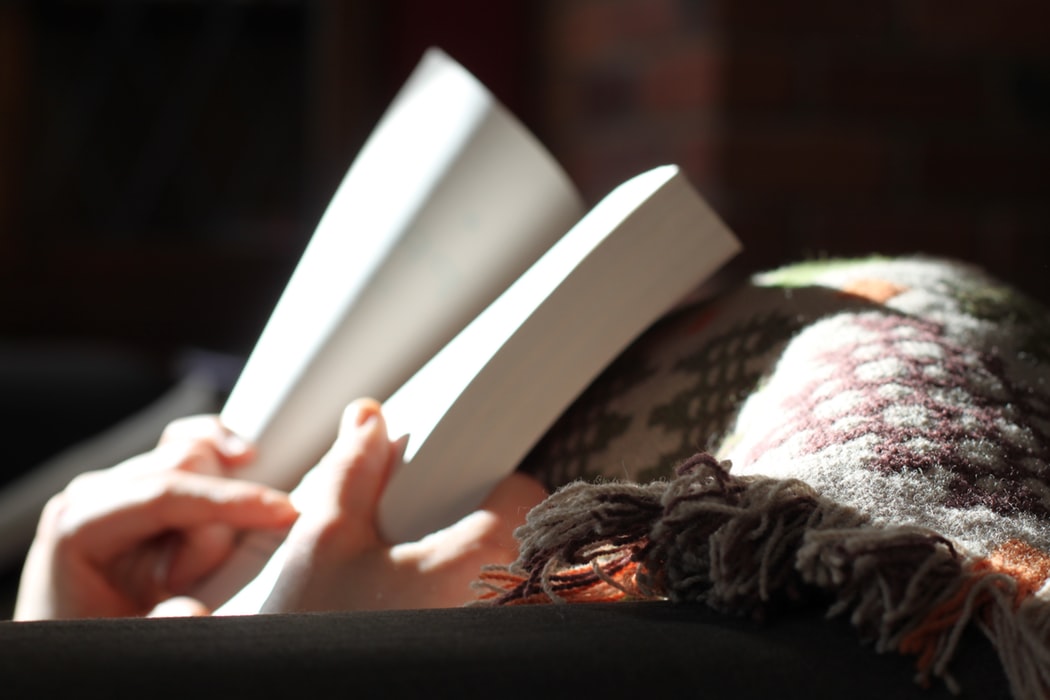 4 Fictional Book Characters You’d Want to Be Best Friends With (And The Ones to Avoid)