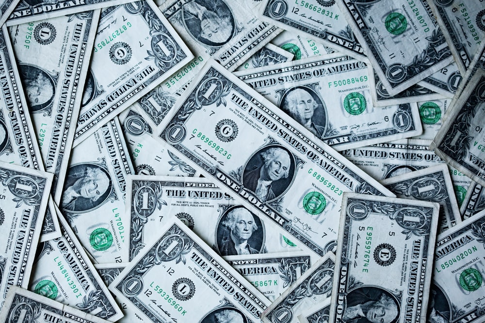 How to Earn Extra Cash in College